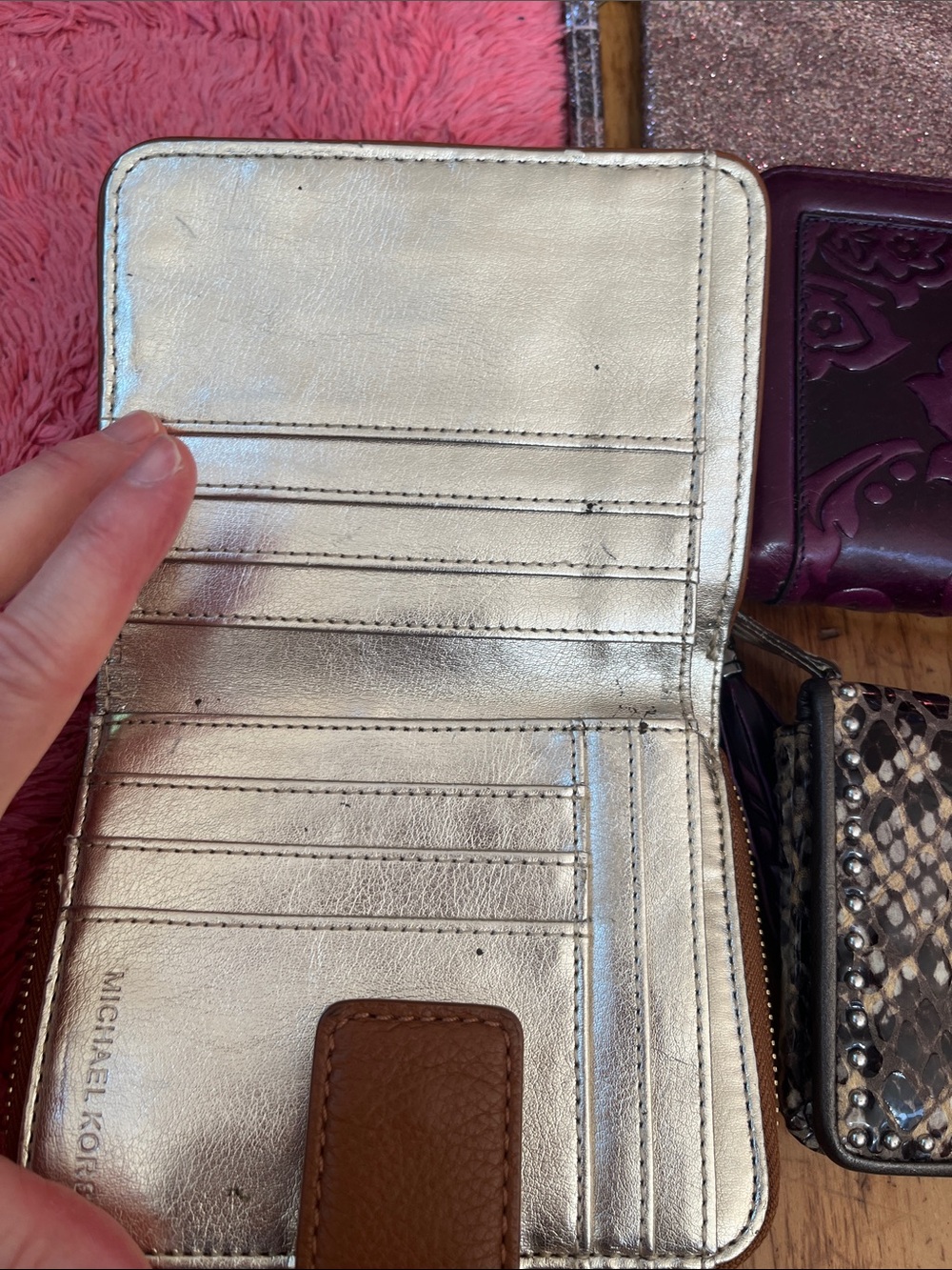 BUNDLE OF 9 Kors snakeskins/leather/ sm crossbody Black Leather Wristlet Wallet - Picture 7 of 11